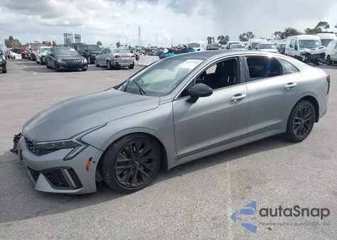 2025 Kia K5 Gt z USA, uszkodzony, nr VIN KNAG44J85S5271072